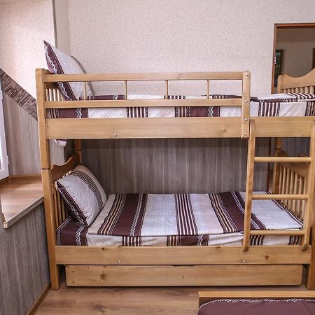 Metekhi Ubani'S Guesthouse Tbilisi Eksteriør bilde