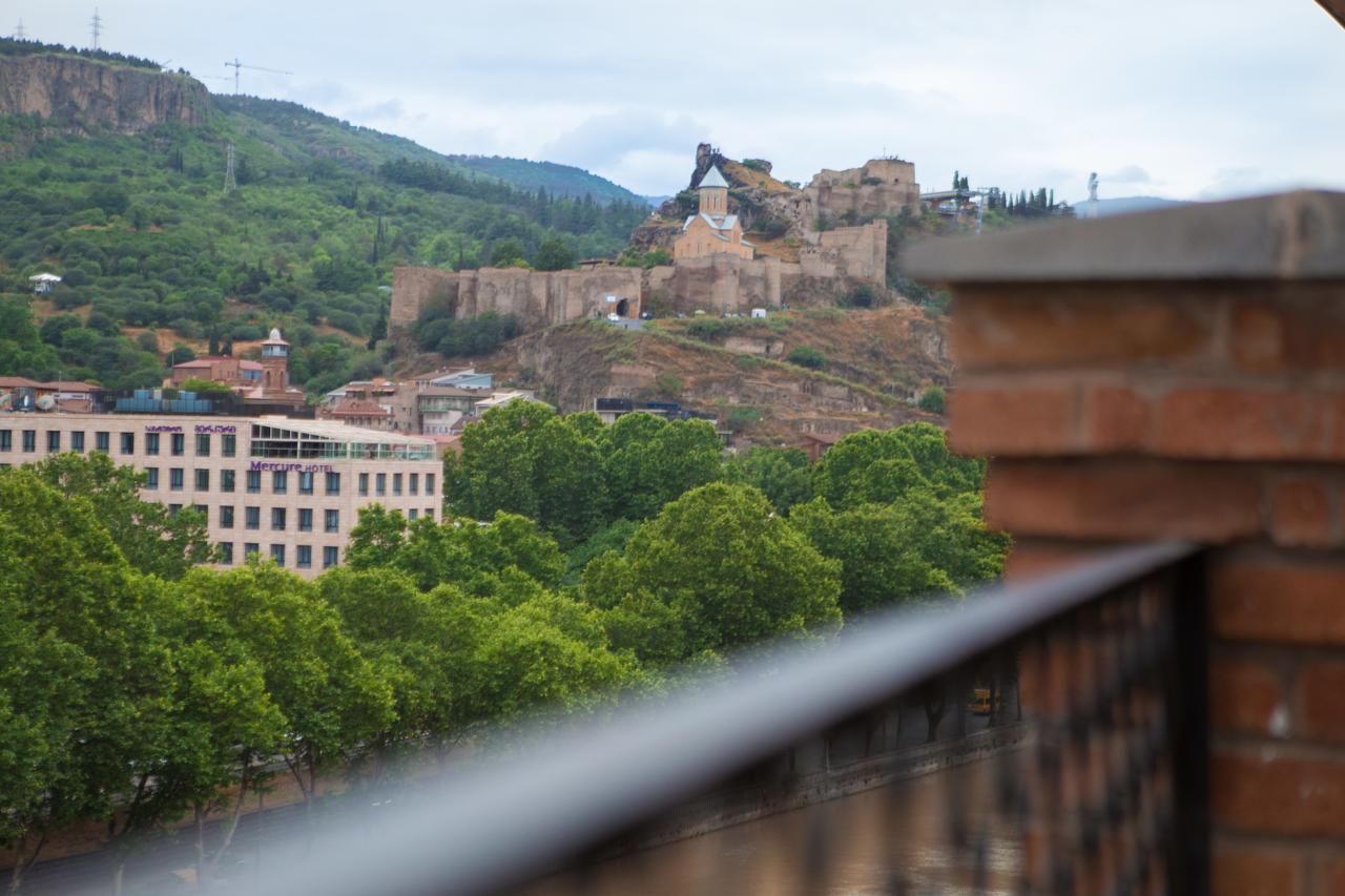 Metekhi Ubani'S Guesthouse Tbilisi Eksteriør bilde